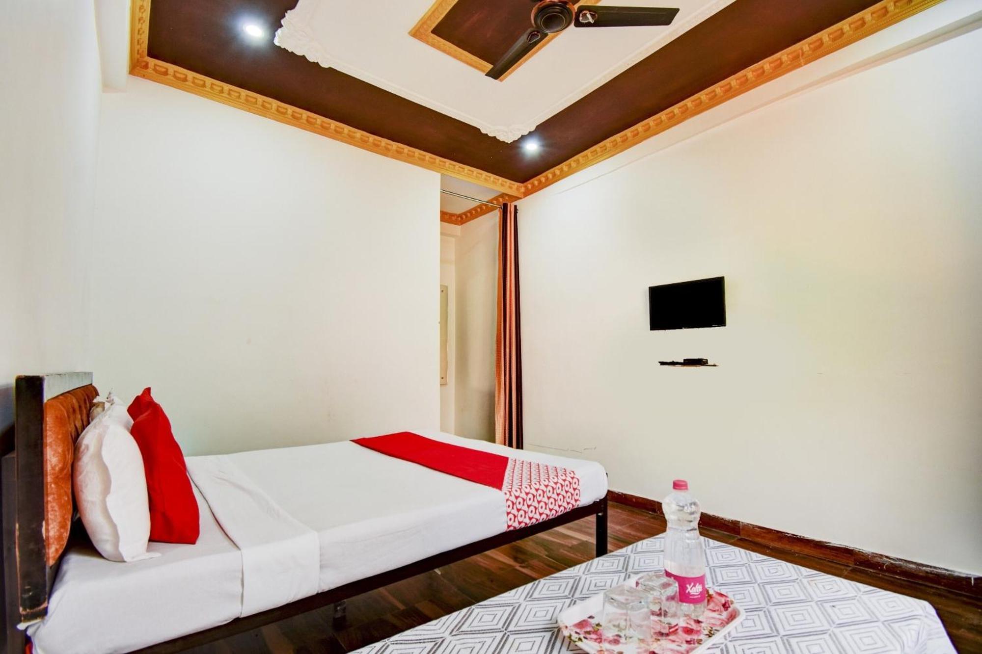 Hotel O Pine Tree موسوري المظهر الخارجي الصورة
