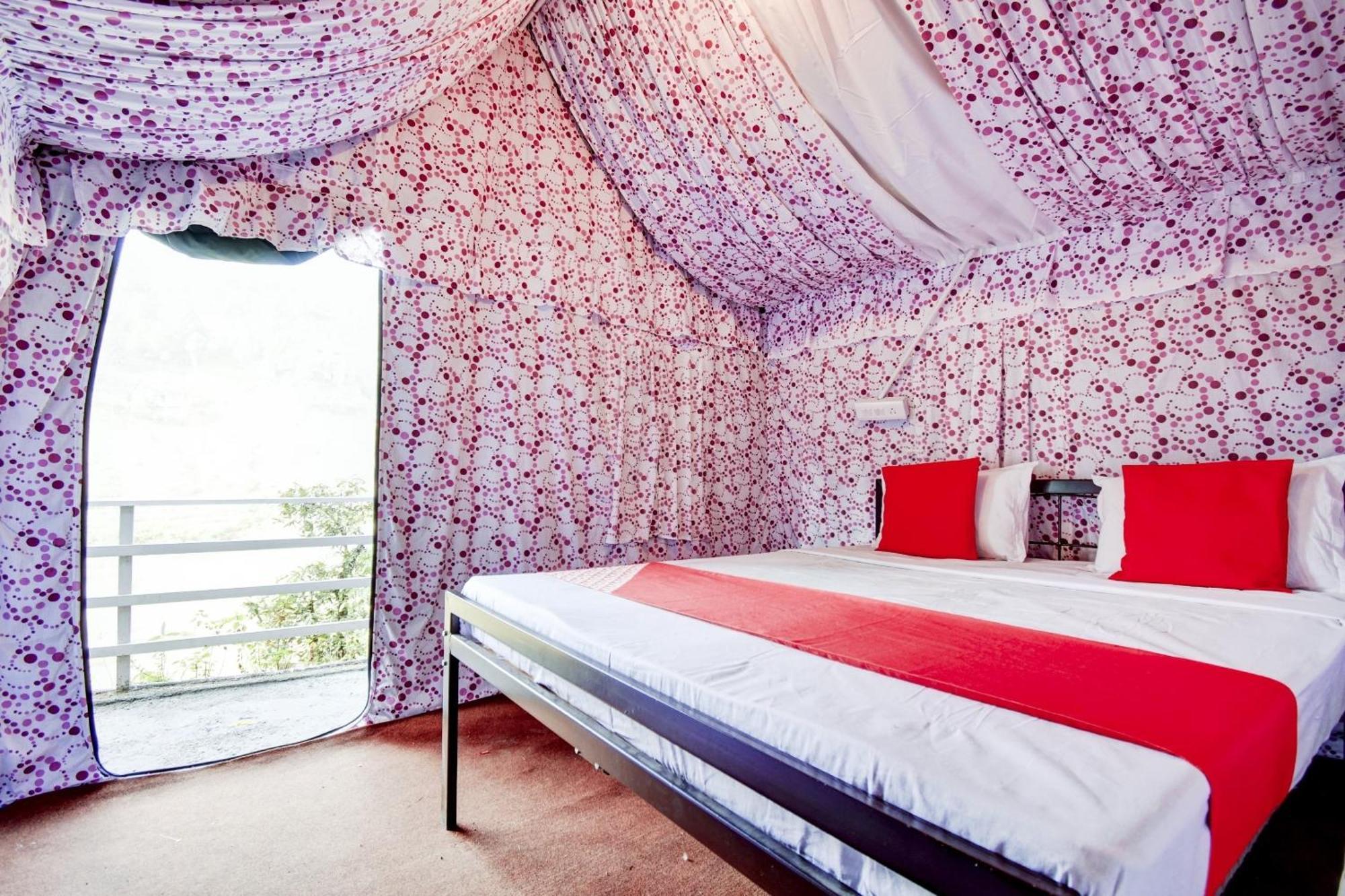 Hotel O Pine Tree موسوري المظهر الخارجي الصورة