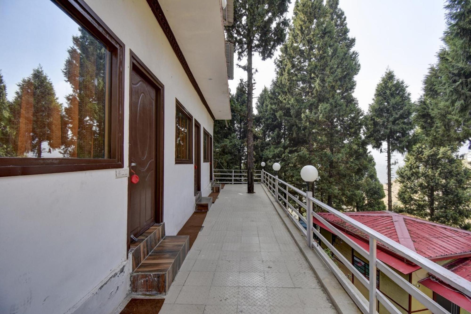 Hotel O Pine Tree موسوري المظهر الخارجي الصورة